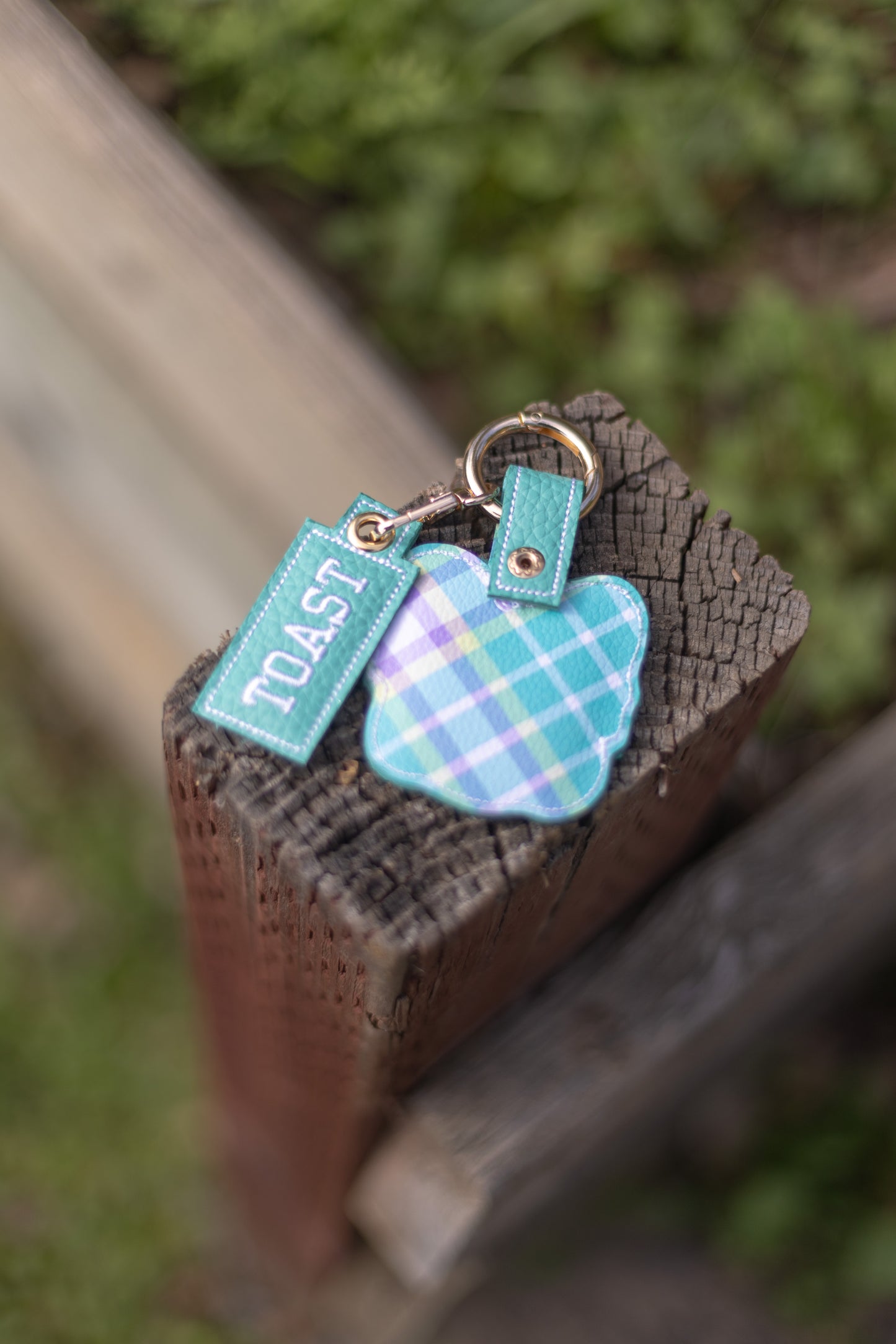 Patterned Custom Pet Portrait Keychain